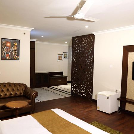 לודהיאנה Hotel Imperial Executive מראה חיצוני תמונה