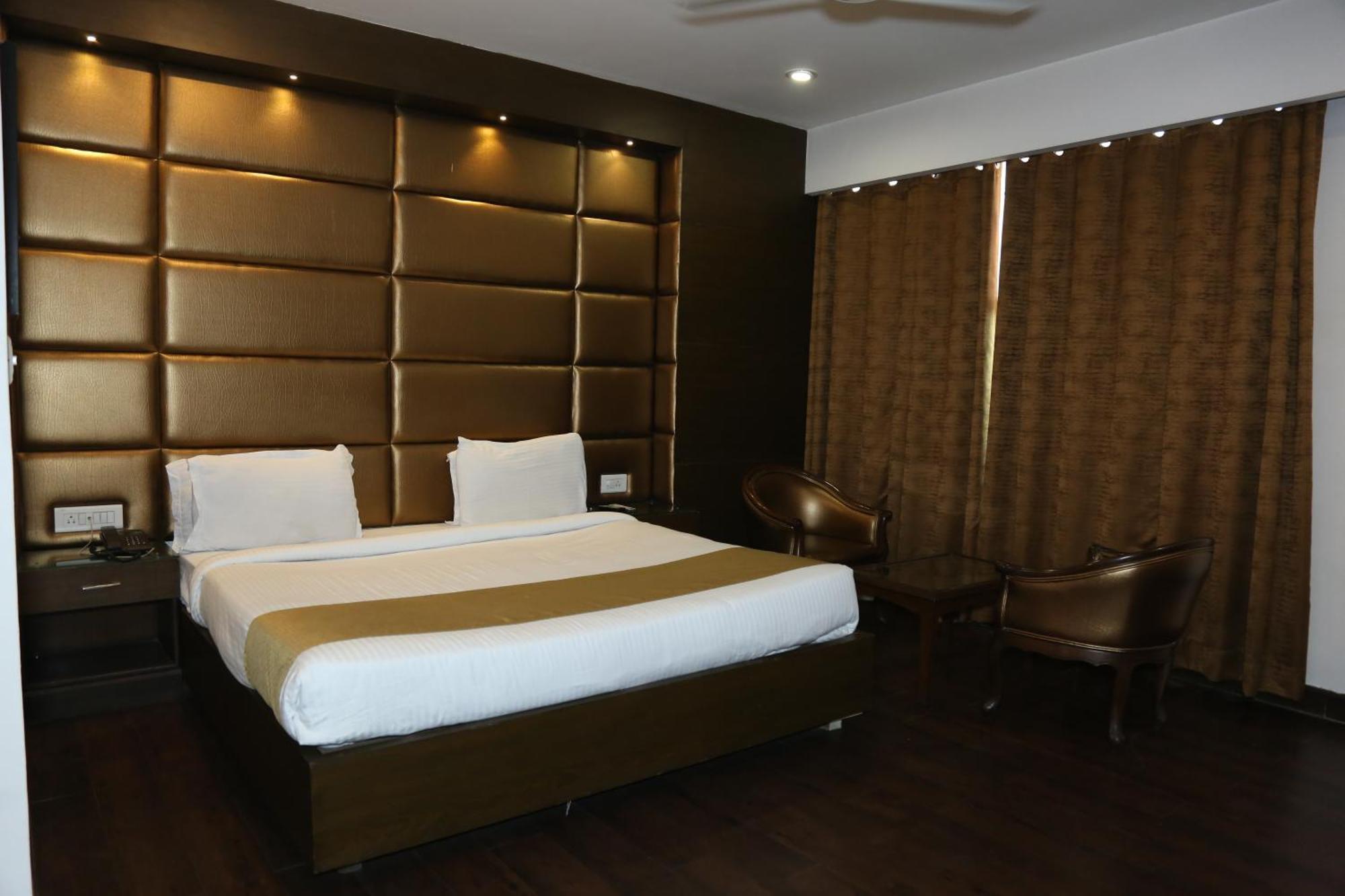 לודהיאנה Hotel Imperial Executive מראה חיצוני תמונה